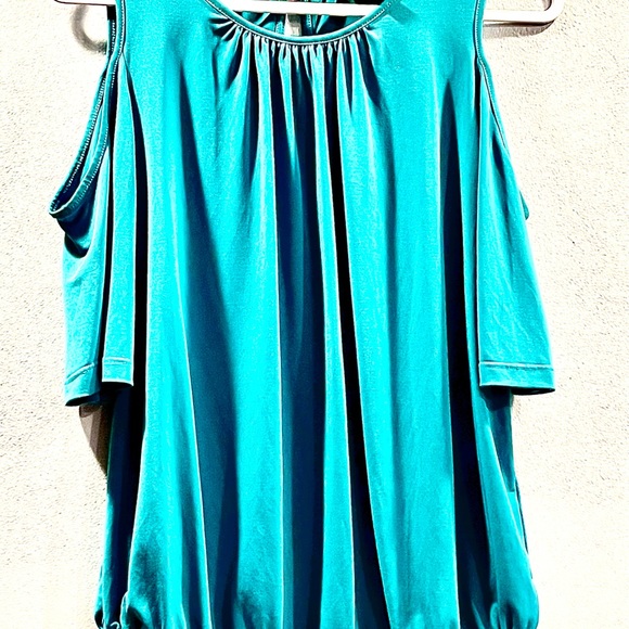 ENC COLD SHOULDER ,Silky,Cold Shoulder Summer Top - Picture 3 of 6